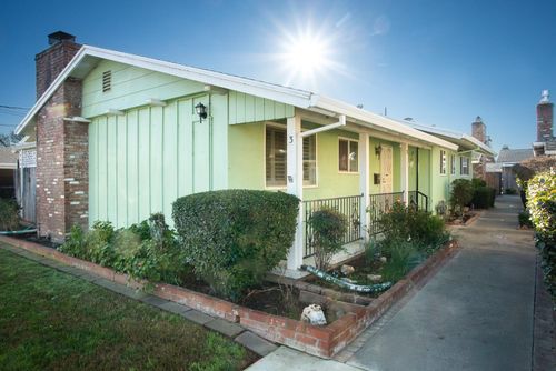 apt-3-102 E 18th St, Marysville, CA, 95901-4249 | Card Image