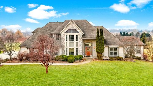 1183 Aspen Ct, Grafton, WI, 53024-9366 | Card Image