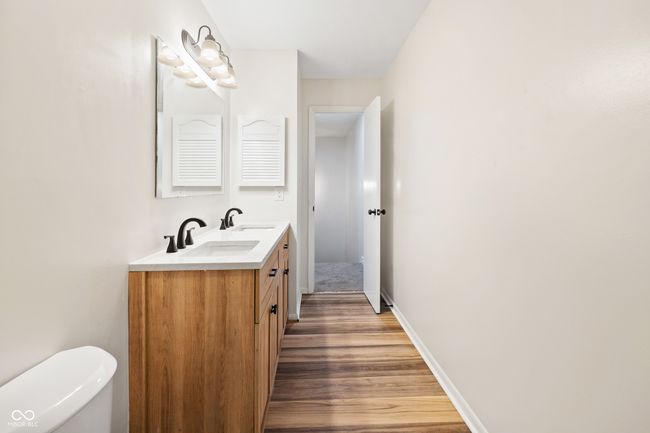 6026 Oakbrook Ln, Condo with 3 bedrooms, 2 bathrooms and null parking in Indianapolis IN | Image 14