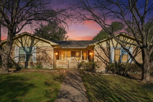 7021 Kingsbury Dr, Dallas, TX, 75231-7201 | Card Image