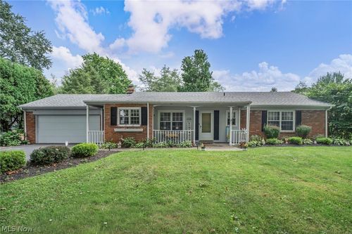 1725 Bathgate Ave, Madison, OH, 44057-1941 | Card Image
