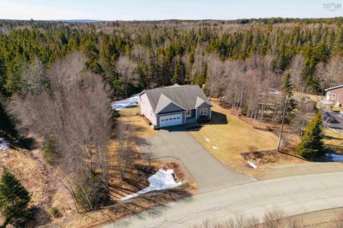 128 Riverbend Dr, Brookdale, NS, B4H3Y1 | Card Image