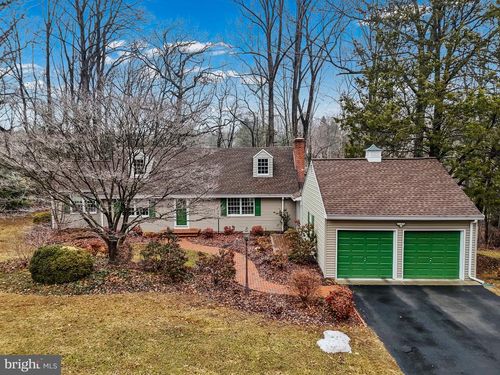 1002 Dixon Drive, NEWARK, DE, 19711 | Card Image