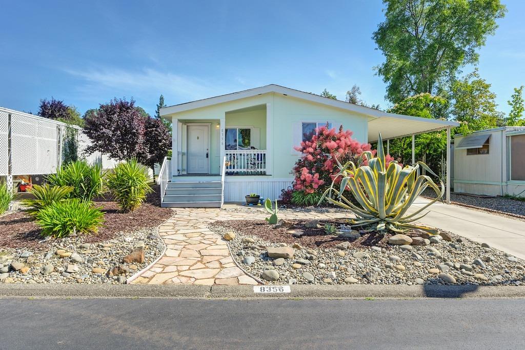 Citruswood Ln, Citrus Heights, CA 95610