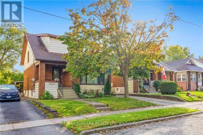 5020 5 Th Ave, House other with 4 bedrooms, 2 bathrooms and 6 parking in Niagara Falls ON | Image 1