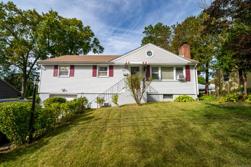 290 Hollywood Ave, Stratford, CT, 06614-3105 | Card Image