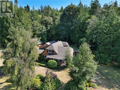 1695 Cultra Ave, House other with 3 bedrooms, 4 bathrooms and 3 parking in Central Saanich BC | Image 1