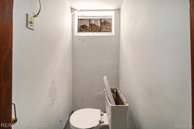 17343 Santa Rosa Dr, House other with 3 bedrooms, 2 bathrooms and null parking in Detroit MI | Image 13