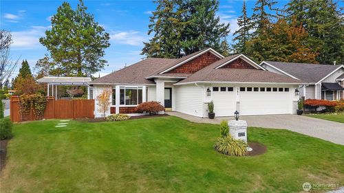 381 Macbrae Dr, Camano Island, WA, 98282-7633 | Card Image