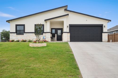 108 Sunflower Rd, Dale, TX, 78616-2151 | Card Image