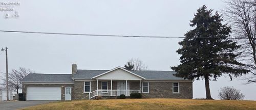 8215 State Route 101 N, Clyde, OH, 43410-9617 | Card Image