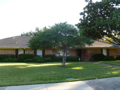 6916 Delmeta Dr, Dallas, TX, 75248-5530 | Card Image