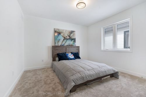 10 Walden Pond Dr, Amherstview, ON, K7N0E6 | Card Image
