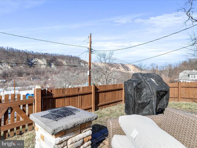 68 Juniper Ave, House other with 3 bedrooms, 1 bathrooms and null parking in BERKELEY SPRINGS WV | Image 21
