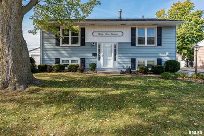 3419 3 Rd Street C, House other with 3 bedrooms, 2 bathrooms and null parking in East Moline IL | Image 2