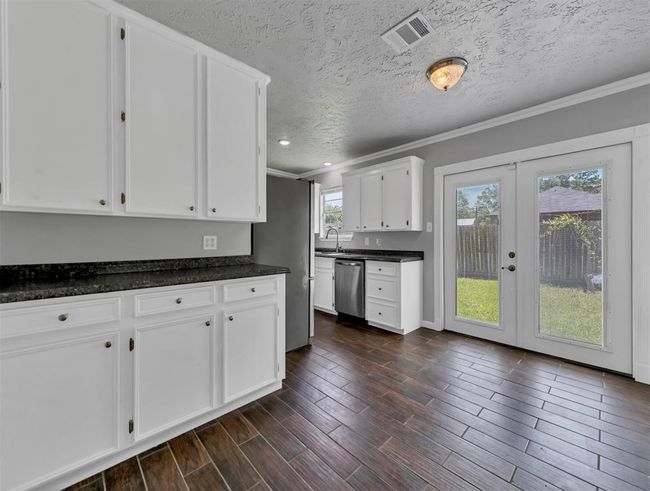 27015 Coach Light Ln, House other with 3 bedrooms, 2 bathrooms and null parking in New Caney TX | Image 8