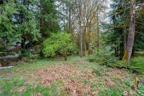 14039 Chimney Ln, Deming, WA, 98244 | Card Image