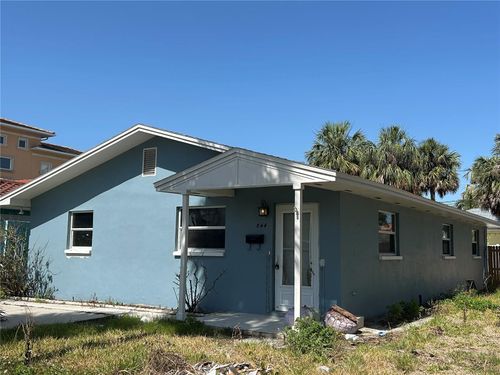 844 Bruce Ave, CLEARWATER BEACH, FL, 33767-1343 | Card Image