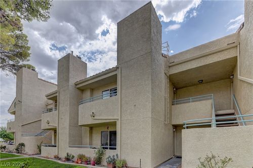 203-820 N Sloan Ln, Las Vegas, NV, 89110-2729 | Card Image