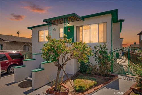 828 W 73rd Street, Los Angeles, CA, 90044 | Card Image