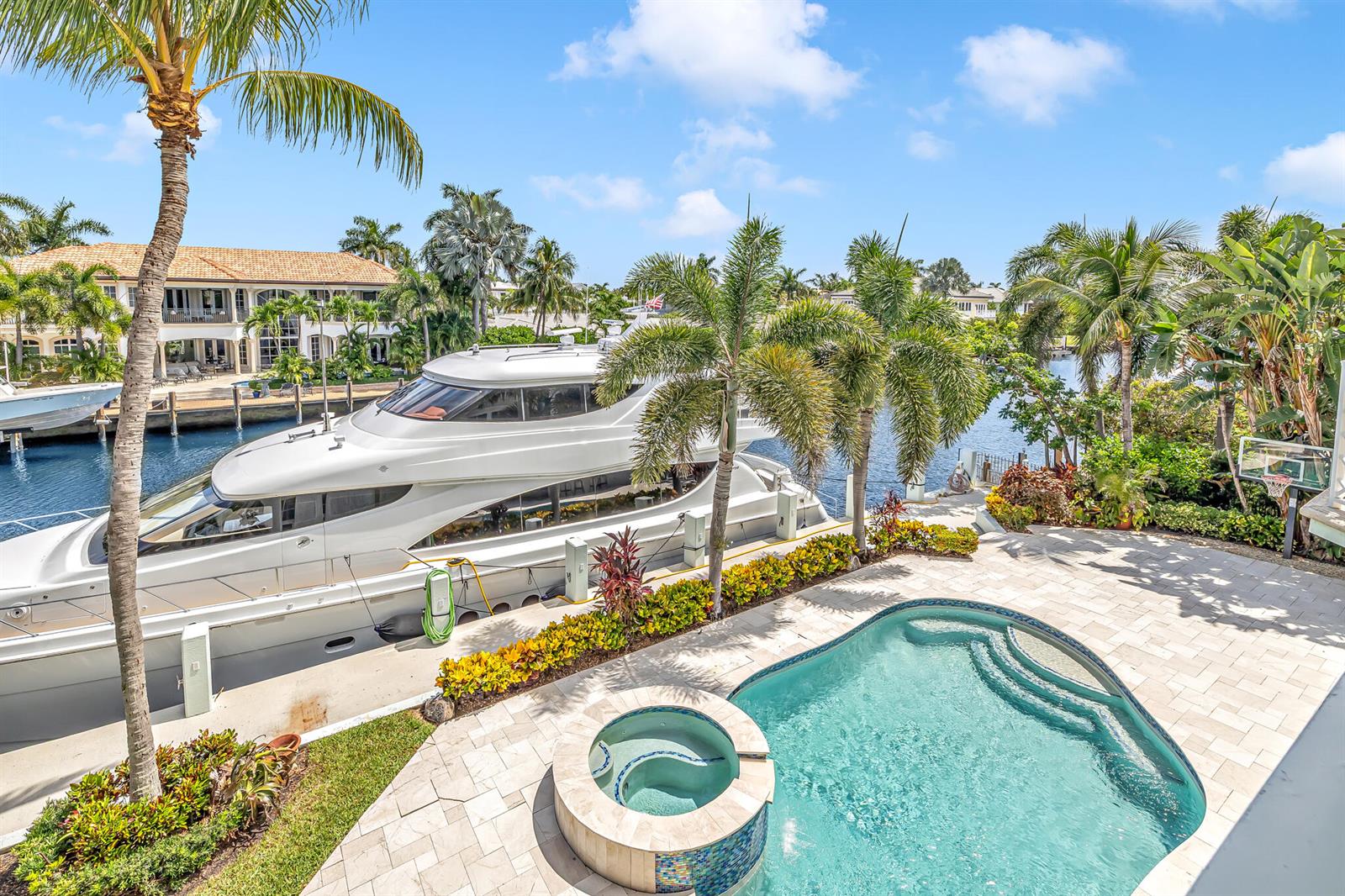 Residential in Lighthouse Point 2
