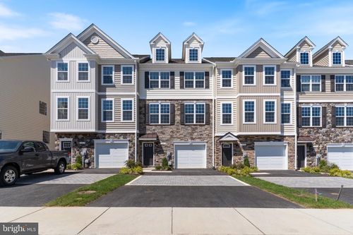 121 Potomac Ct, PRINCE FREDERICK, MD, 20678-3964 | Card Image