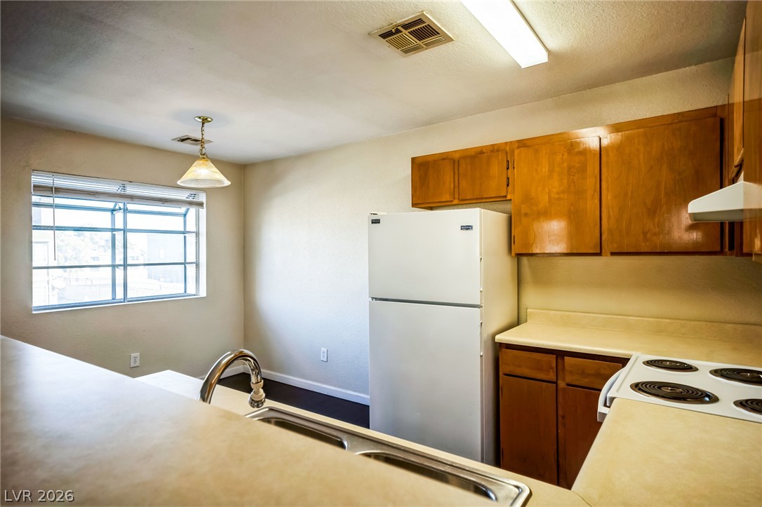 Residential Lease in Las Vegas 4