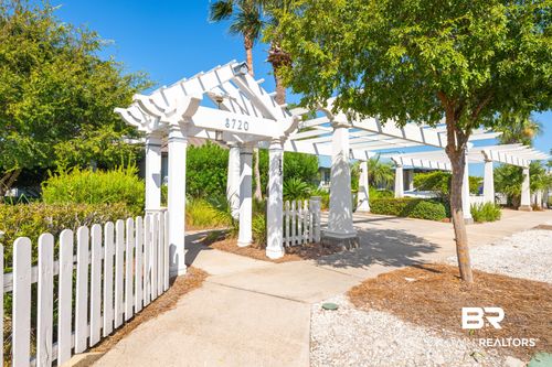 8720 Greenwich Ct, Gulf Shores, AL, 36542-8355 | Card Image