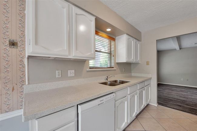 9507 Rannock Way, House other with 3 bedrooms, 2 bathrooms and 2 parking in Spring TX | Image 15