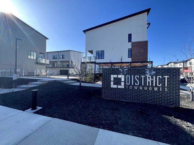 501 - 8155 8th Ave, Townhouse with 3 bedrooms, 3 bathrooms and 2 parking in Calgary AB | Image 40
