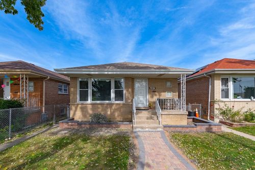 7224 W 60th Place, Summit, IL, 60501 | Card Image