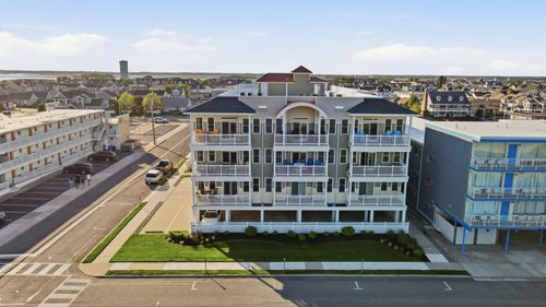 204-407 E Palm Rd, Wildwood Crest, NJ, 08260-3960 | Card Image