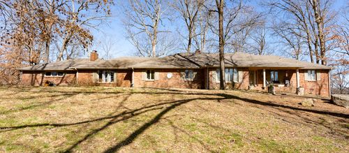 329 Fairway Dr, Clarksville, TN, 37043-4441 | Card Image