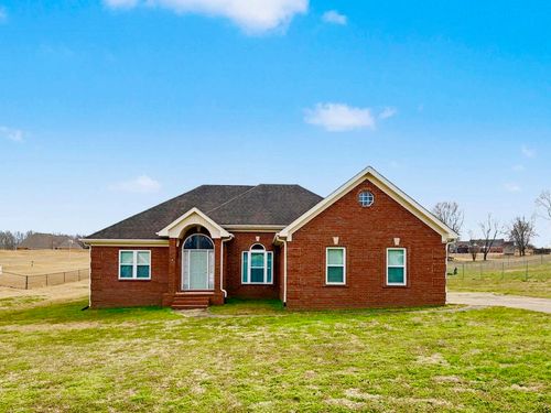 384 Tipton Lake Cir W, Millington, TN, 38053-8926 | Card Image