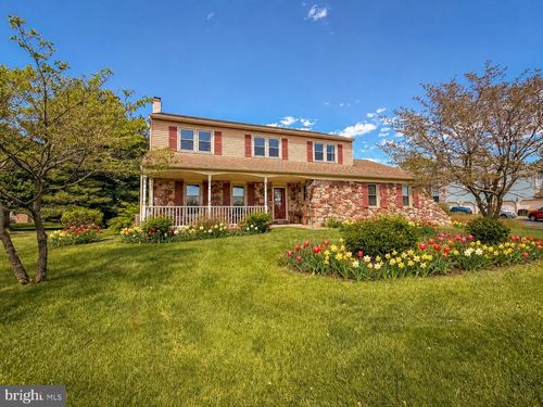 129 South Dr, NEWTOWN, PA, 18940-9233 | Card Image