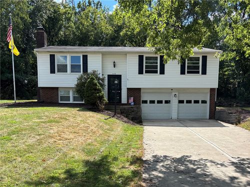 476 Oaklawn Dr, Pittsburgh, PA, 15241-1764 | Card Image