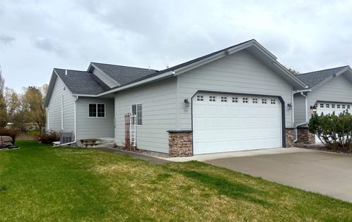 195 E Nicklaus Ave, Kalispell, MT, 59901-2783 | Card Image