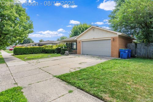 13738 Jenny Dr, Warren, MI, 48088-5766 | Card Image