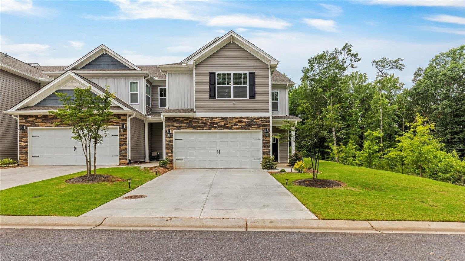 Waterhall Ln, Spartanburg, SC 29306