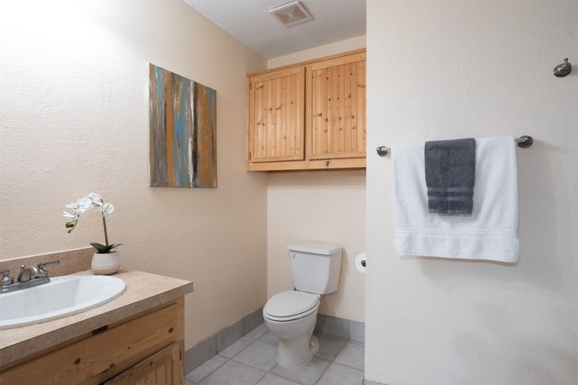 Ensuite assessable bathroom off bedroom 2 | Image 29