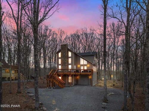 101 Maple Leaf Rd, Lackawaxen, PA, 18435-7770 | Card Image