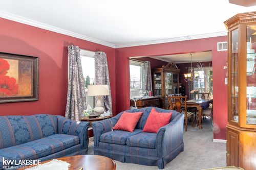 1022 Pointe Place Blvd, Rochester, MI, 48307-1792 | Card Image