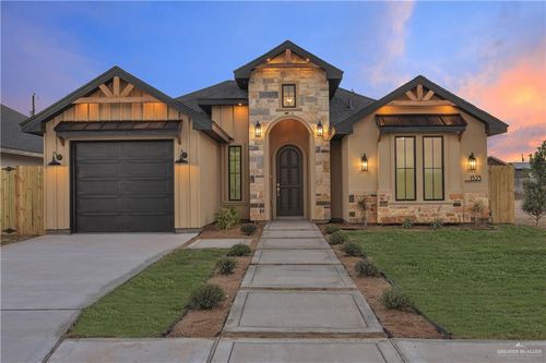 1323 S 9th St, Alamo, TX, 78516 | Card Image