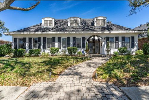 5545 Jacquelyn Ct, New Orleans, LA, 70124-1046 | Card Image