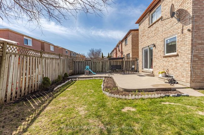 104 Sandmere Ave, House attached with 4 bedrooms, 3 bathrooms and 3 parking in Brampton ON | Image 47