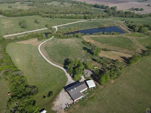 24298 M Rd, Holton, KS, 66436-8302 | Card Image