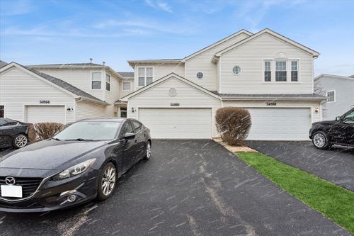 14902 W Victoria Xing, Lockport, IL, 60441-6293 | Card Image