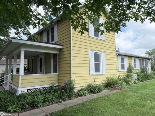 809 Webster St, Sidney, IA, 51652-8069 | Card Image