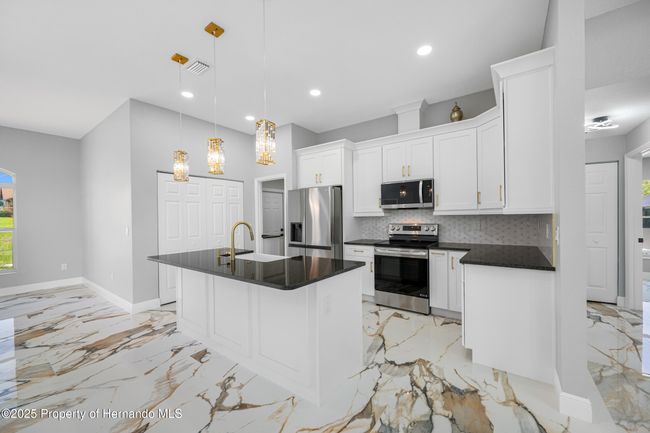 5317 Lydia Ct, House other with 3 bedrooms, 2 bathrooms and null parking in SPRING HILL FL | Image 13