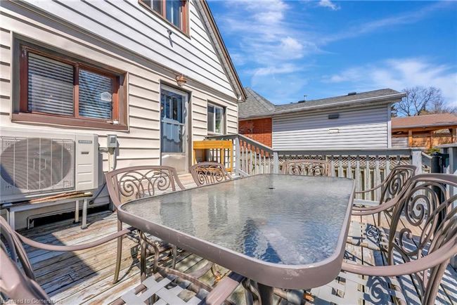 53 E 21 St St, House other with 2 bedrooms, 2 bathrooms and 1 parking in Hamilton ON | Image 34